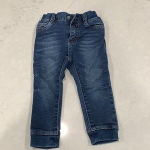 Boys 24 month Levi’s jeans. Jogger pants